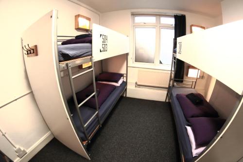 Central Backpackers Room Type - Bed in 6-Bed Mixed Dormitory Room