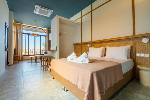 Take me here with a sea view by Salt Apartments, Volos (photo 4)