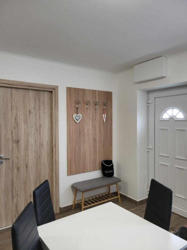 GABE Vendègház (GABE Vendeghaz) in Gyöngyössolymos