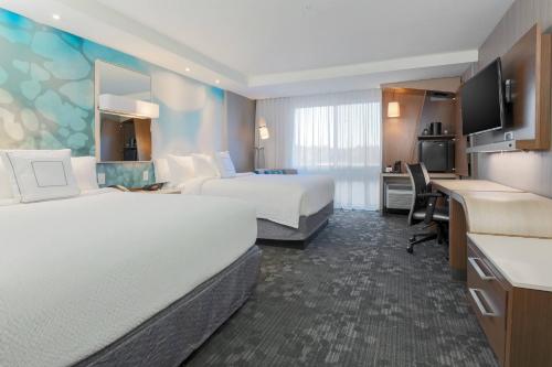Queen Room