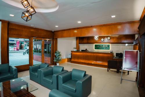 Hotel Palmyra Grand Inn - Kochi