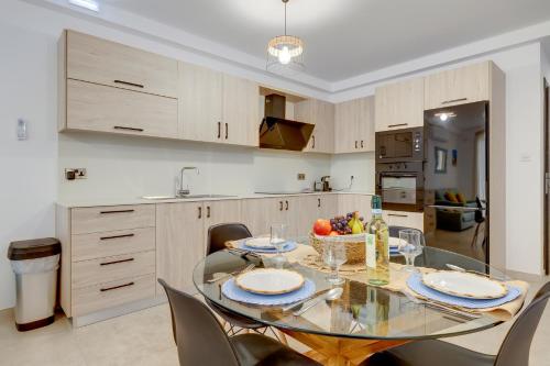 Cool Waters Holiday Apartments by Buena Vista 5