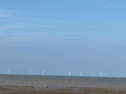 3 Bed Caravan - Sleeps 6 - Pets - Parking - Wifi gîte à louer Leysdown-on-Sea