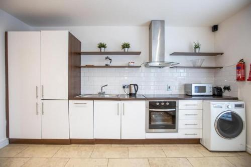 Grafton Street District Apartments - image 10