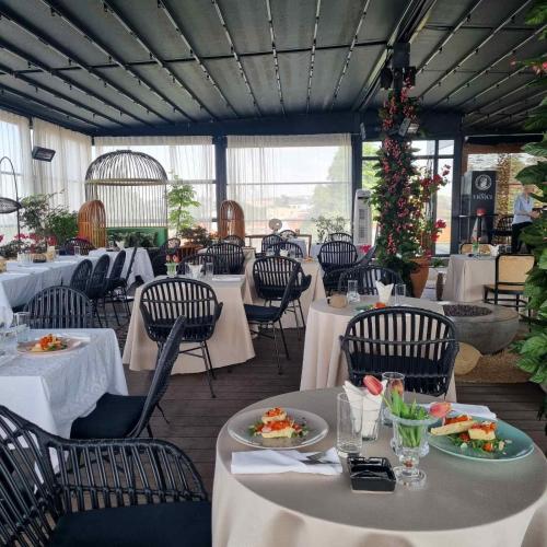 The Babe Boutique Hotel - image 9