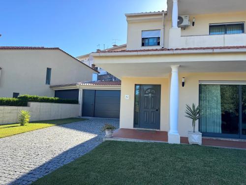 Villa Florence gîte à louer Joane