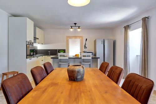 Villa Eugenia by Briskva in 比斯薩克