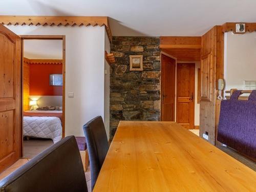 Appart 6 pers, piscine, parking, Plagne Aime 2000 - FR-1-351-137 in La Plagne