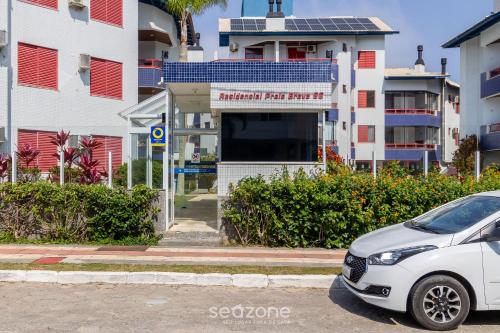 Bejárat, Apto c/Churrasq e acesso a Praia Brava RRA0103 in Praia Brava
