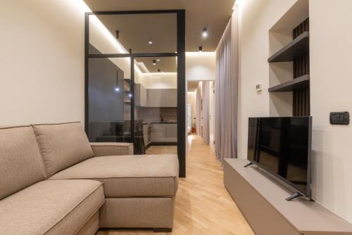 Moscova Superior, Milan