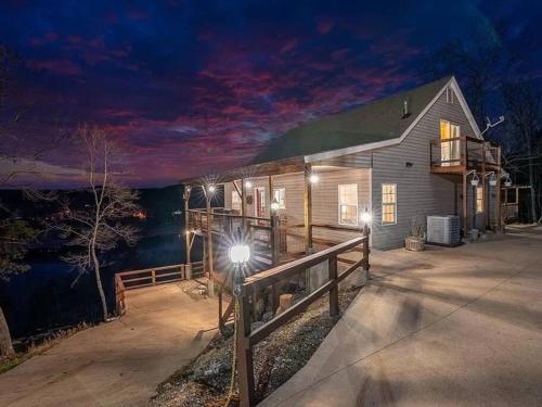 Family fun on the lake! Family fun on the lake!