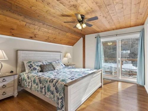 Family fun on the lake! Family fun on the lake!