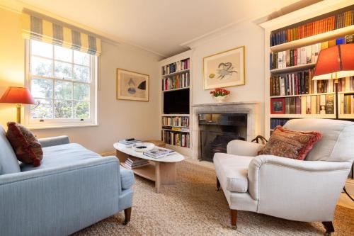 London Living – 3 Bedroom Home in Chelsea, Londres