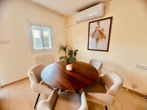Apartment in Rehavia Jerusalem, Jeruzalém (fotografie 8)
