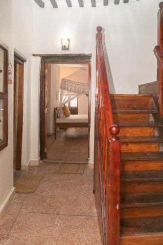 Double Room image 10