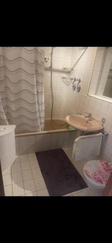 Wunder schön Appartement (Wunder schon Appartement) in 阿勒斯豪森