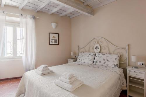 GuestHost - The Sun of Florence Home, Florenz