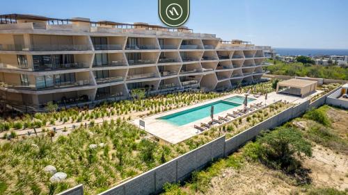 Luxury 2 BR Condo - Oceanview Pool - Gym in El Pueblito, Mexiko