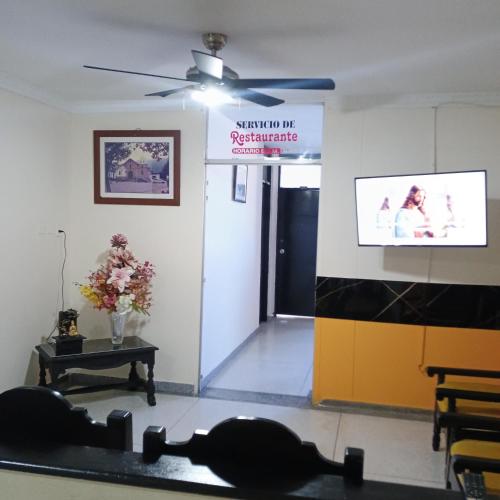 Double Room image 1