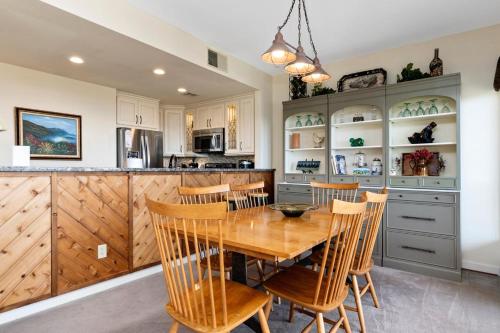 Overlook 41 with Wintergreen Advantage - image 3