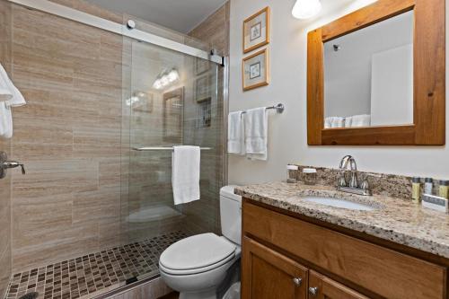Mountain Inn Lodge 58 with Wintergreen Advantage in Wintergreen, USA
