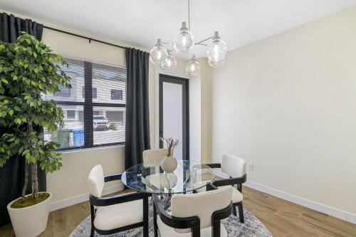 New Construction Luxury Tampa Vacation in Tampa, USA
