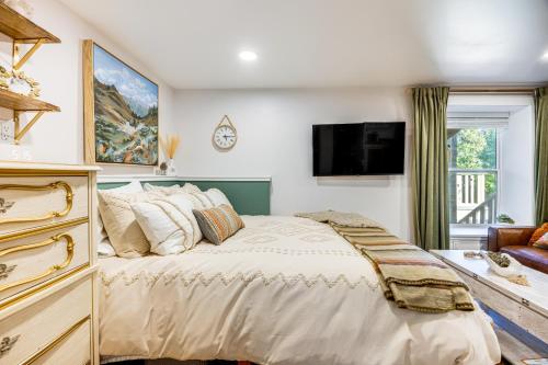 Lovers Lane Chalet Dtwn Manitou Springs Studio! thumb 3