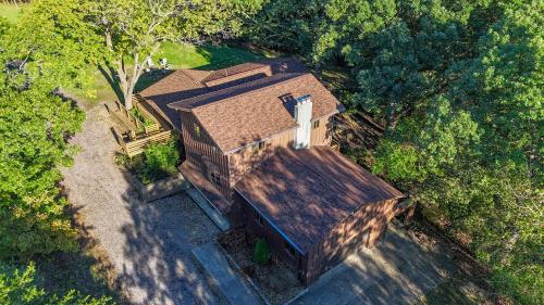 Cozy retreat on private estate with Hot Tub in แลนเคสเตอร์ (OH)