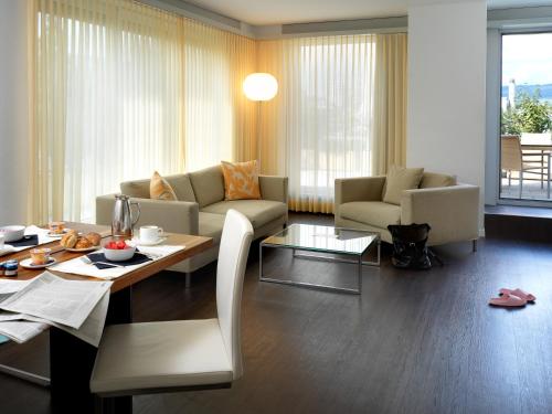 บริการและสิ่งอำนวยความสะดวก, Park Hotel Zug in ซัก