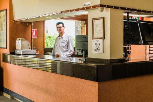 Exterior view, Hotel Espor CA in Barinas