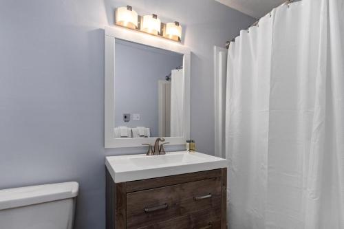 Timbers Lodge 54 with Wintergreen Advantage in Wintergreen, USA