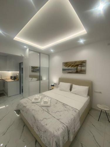 Stylish Gem Close to Acropolis, Ateny
