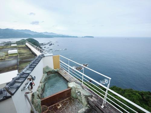 ホテル浦島