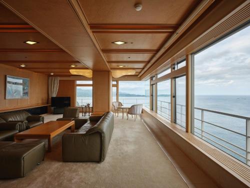 ホテル浦島