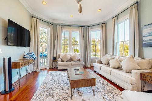 Blue Sky Getaway in Galveston, USA