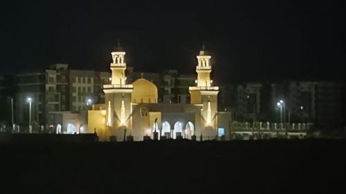 كمبوند جنة مصر عند الجامعه الامريكيه التجمع الخامس