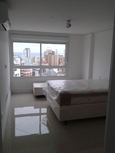 Apartamento com Vista Oceânica