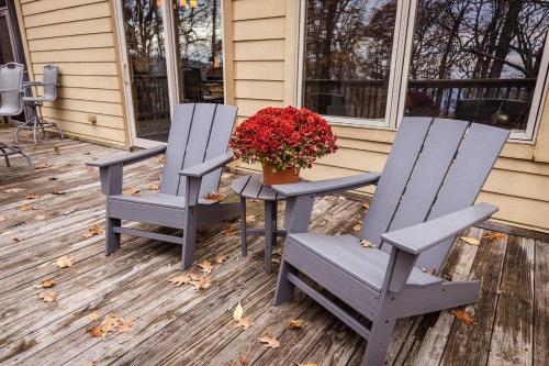 Chestnut Springs with Wintergreen Advantage - image 6