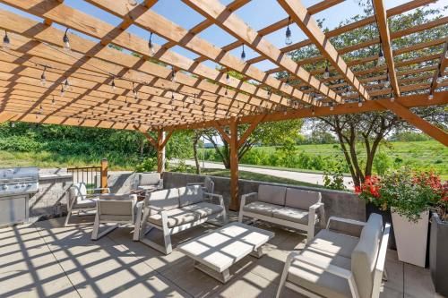 Best Western Plus Des Moines West Inn & Suites Best Western Plus Des Moines West Inn & Suites