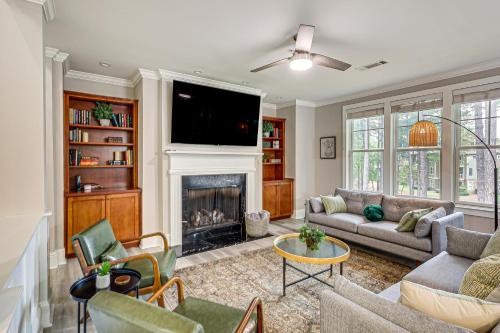 Lake Oconee Condo Walk to Boat Ramp in Greensboro, USA