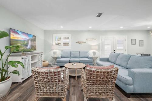 Beachside Gem and Heated Pool in Jacksonville Beach, USA