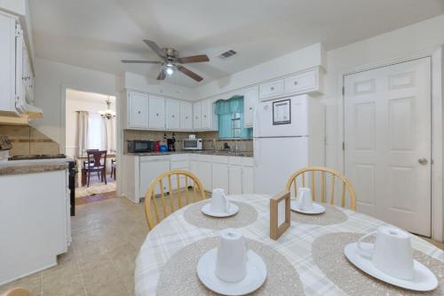 Columbus Cabin Wooded Retreat W Large Yard in ويندسور بارك