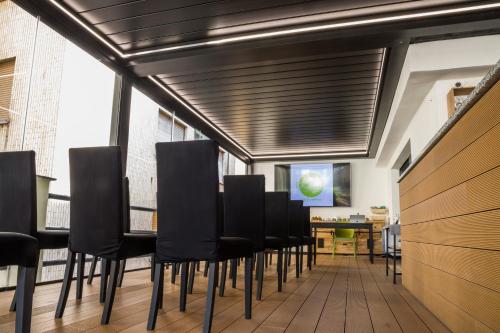 Hotel Doria near Chiesa del Gesù