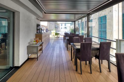 Facilities, Hotel Doria in Genoa