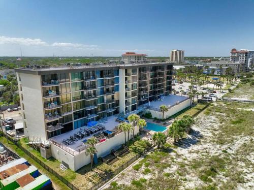 Beachfront Bliss Ocean Views Await Your Stay in Jacksonville Beach, USA