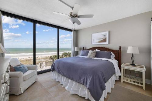 Beachfront Bliss Ocean Views Await Your Stay in Jacksonville Beach, USA