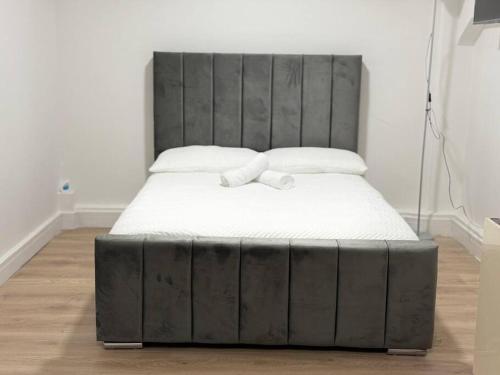 Modern 1 BR - 5 min walk from Princess Street EB1, Edynburg (zdjęcie 4)