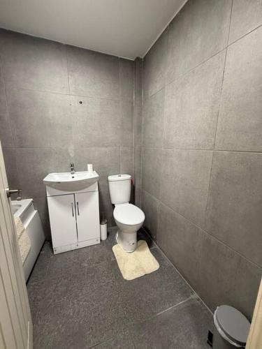 Modern 1 BR - 5 min walk from Princess Street EB1, Edynburg (zdjęcie 6)