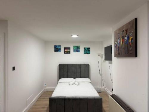 Modern 1 BR - 5 min walk from Princess Street EB1, Edynburg (zdjęcie 9)