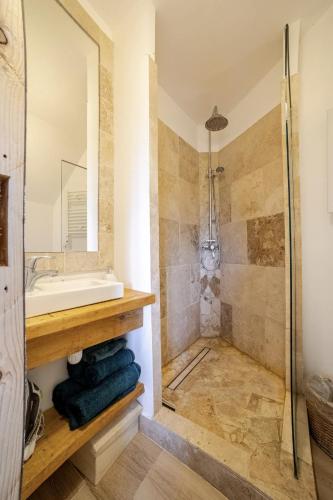 Maisonnette en pleine Campagne LA K-LINE Maisonnette en pleine Campagne LA K-LINE